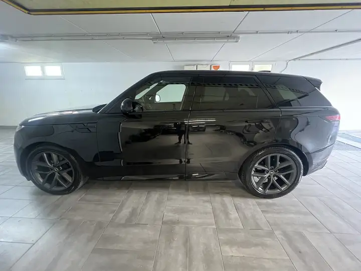 Land Rover Range Rover sport 2024